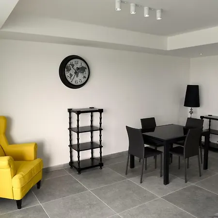 Apartment Red Malta - Tigne Point Sea View