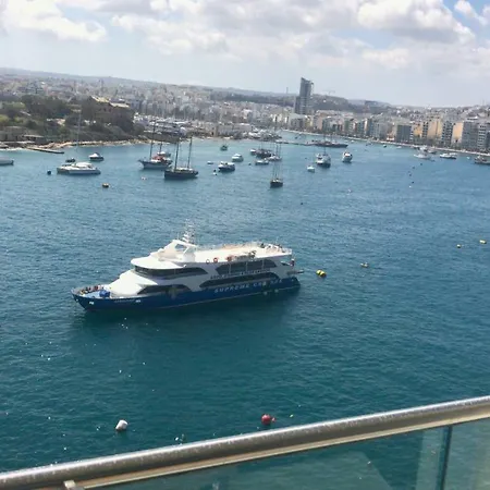 Red Malta - Tigne Point Sea View Sliema